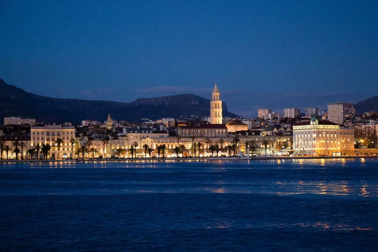 Apartment Priska1700 Split